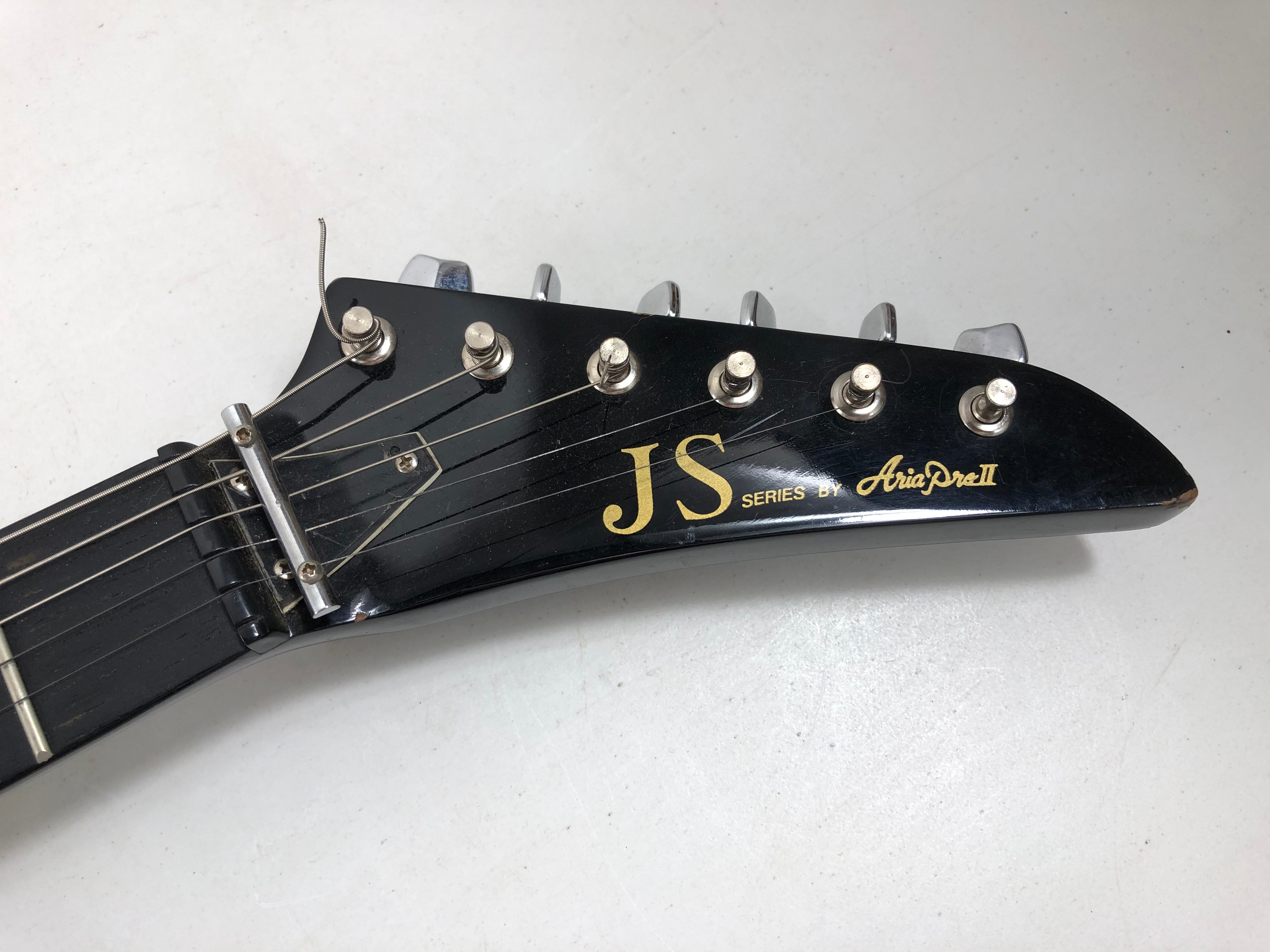 Guitare électrique Sony ARIA Pro II JS series - État correct - Photo 5